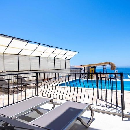 Sole'N Blu Hostel Каш Екстериор снимка