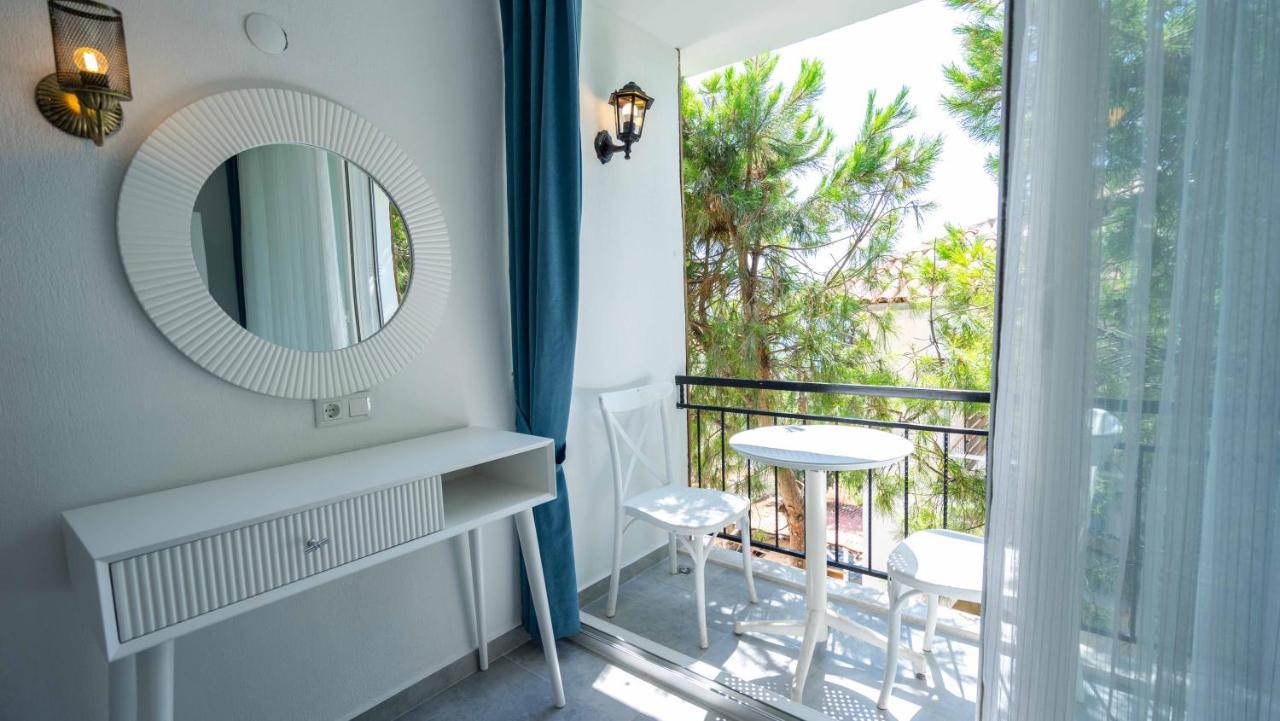 Sole'N Blu Hostel Каш Екстериор снимка