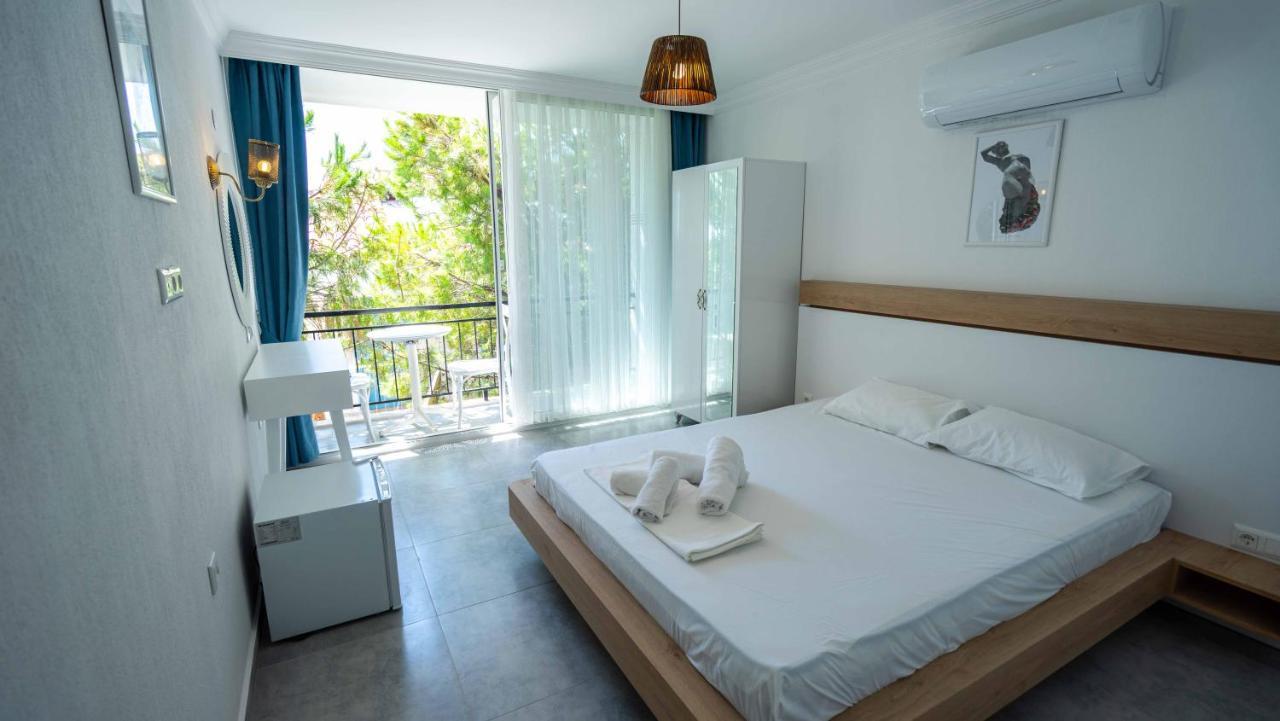 Sole'N Blu Hostel Каш Екстериор снимка