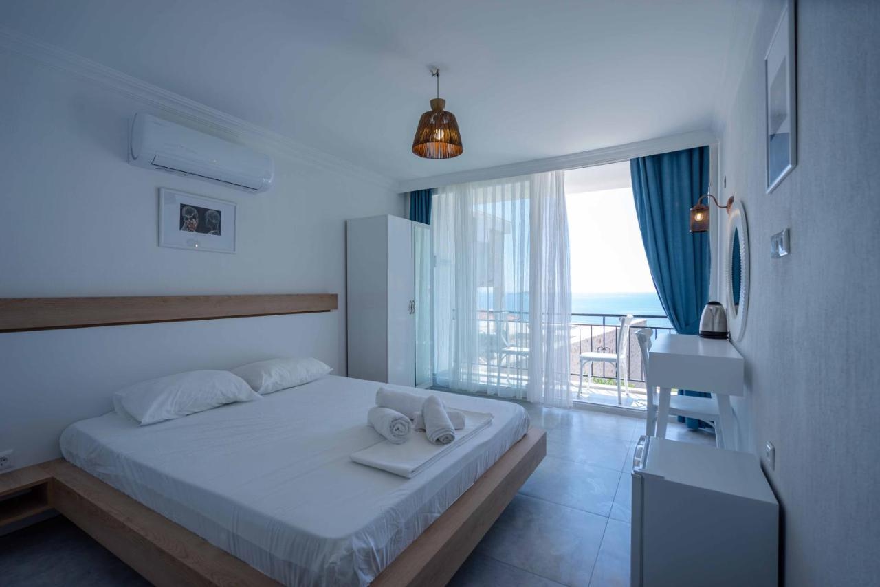Sole'N Blu Hostel Каш Екстериор снимка
