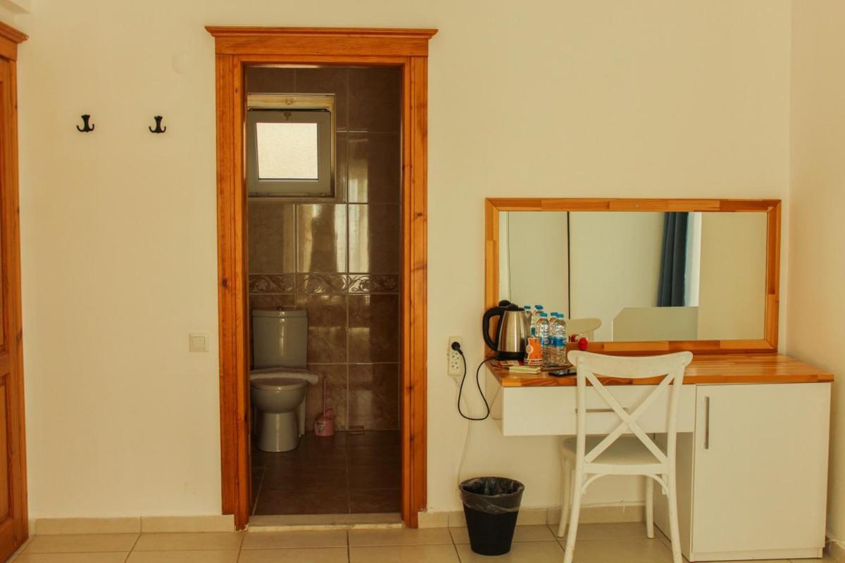 Sole'N Blu Hostel Каш Екстериор снимка