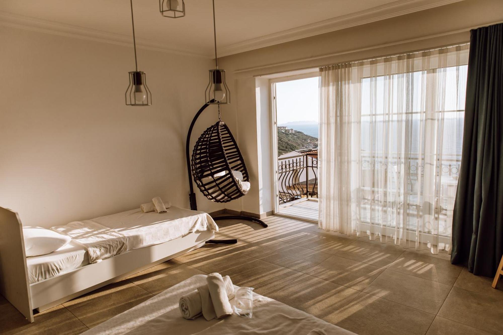 Sole'N Blu Hostel Каш Екстериор снимка